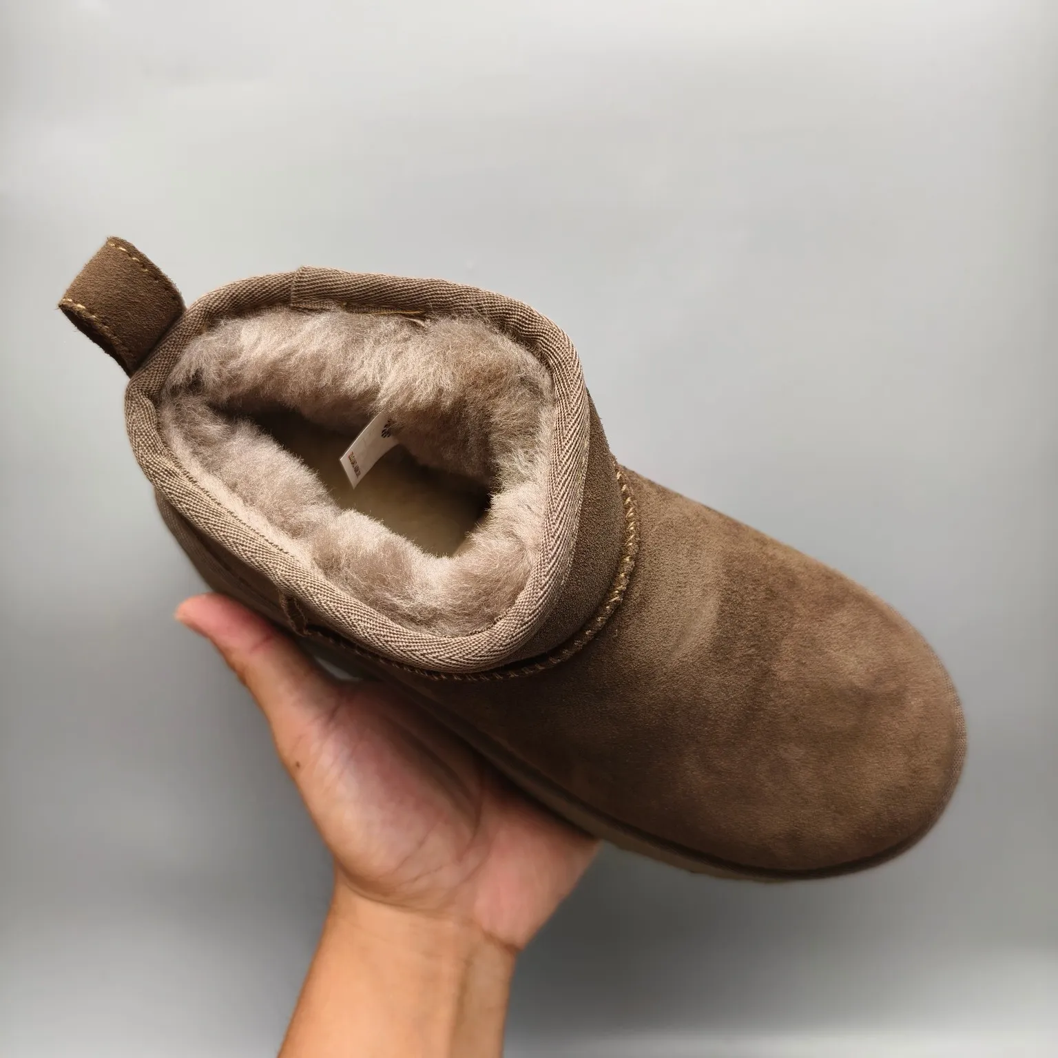 💰480 UGG sheepskin all-in-one snow boots 8311 thick-soled high-heeled fashion shoes Color: Maroon Sand Black Walnut Size: 35-40